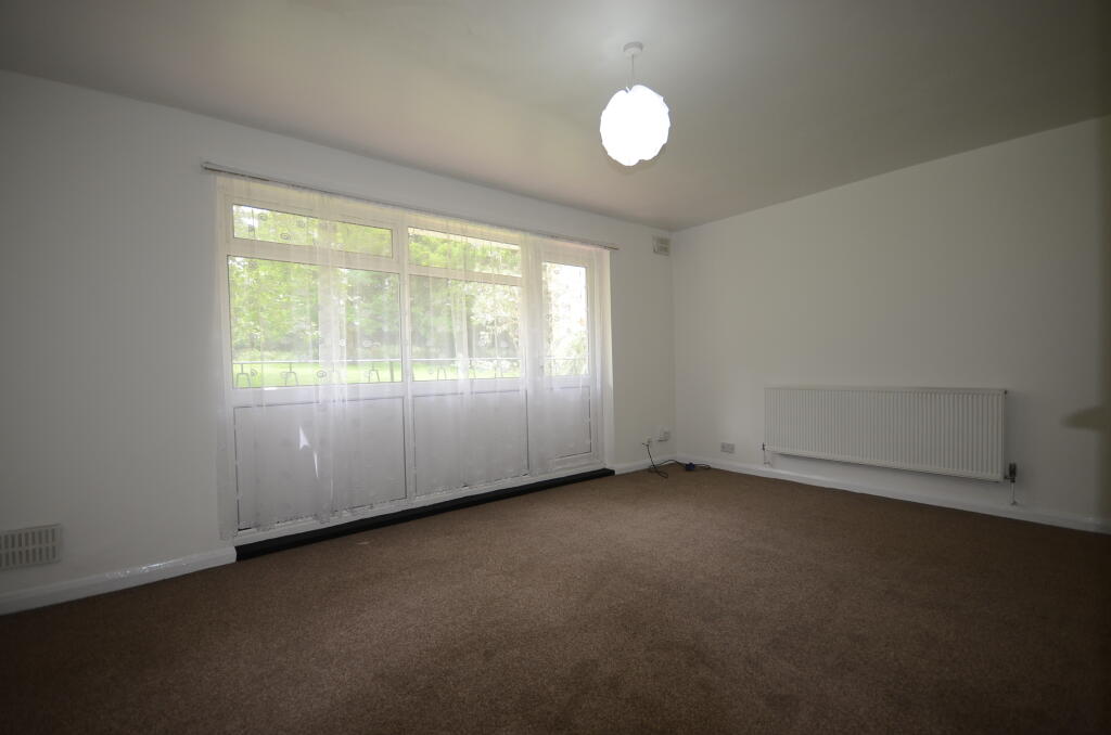 lounge b