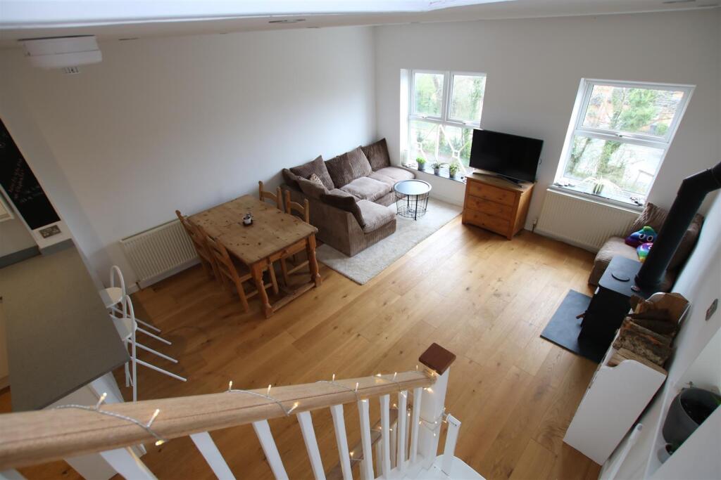 High View Open Plan 1.JPG
