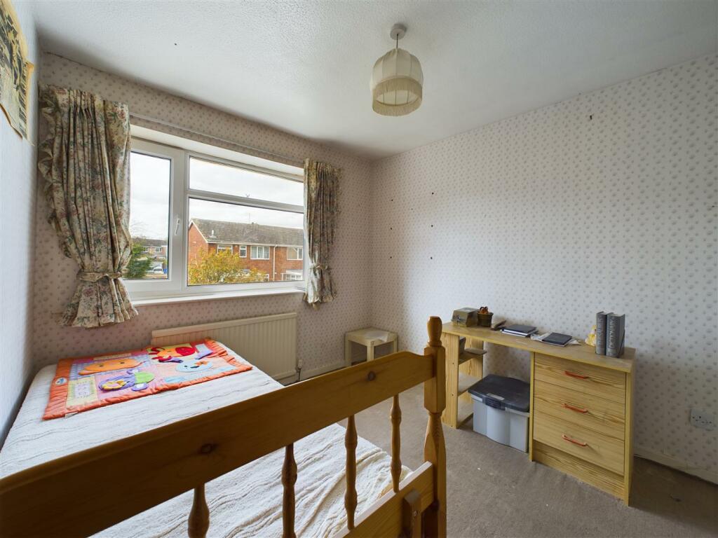 BEDROOM 3
