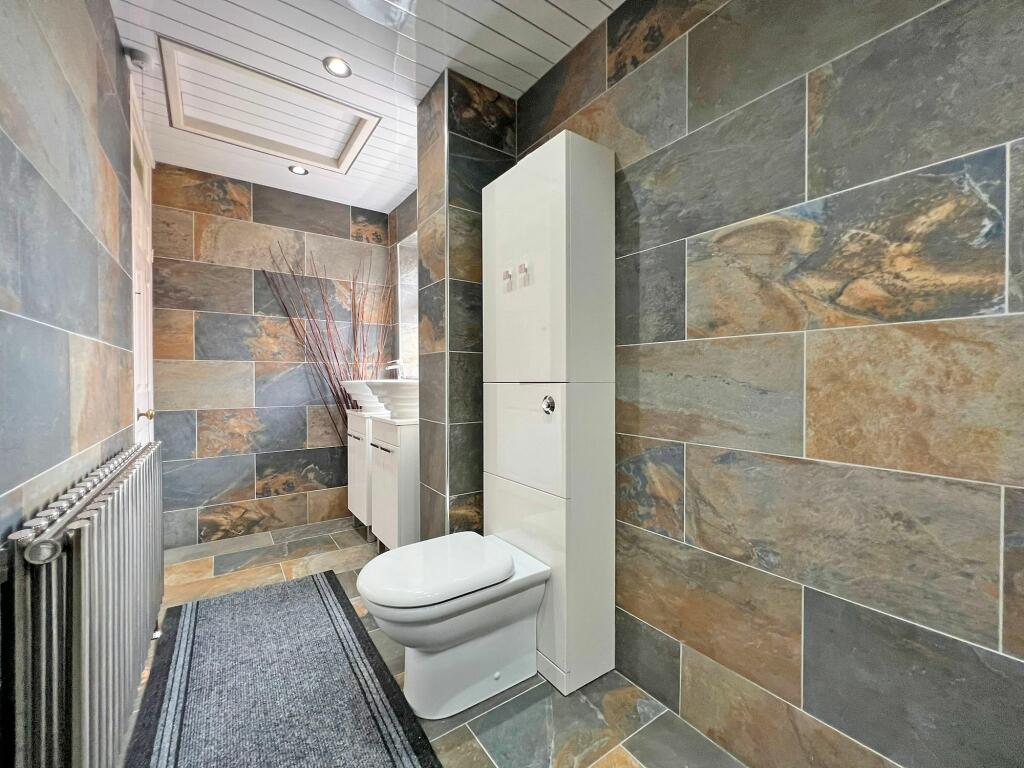 Upstairs Bathroom