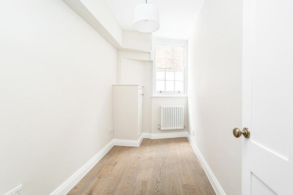 30113_daniel_watney___2a_keystone_crescent___4_l