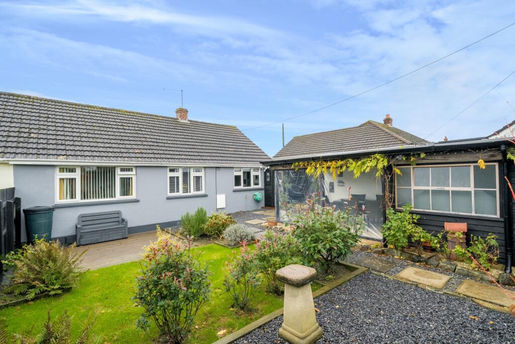 1381234-8-6914aa521b766-ARW copy