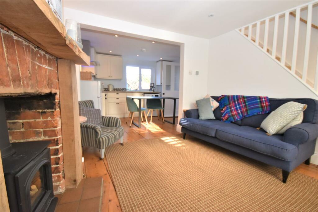 Sitting Room &amp; Kitchen.JPG