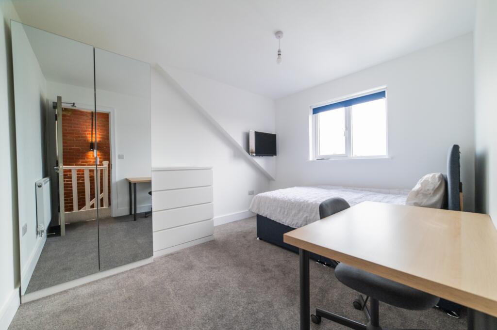 another student property from Award winning CPS HO