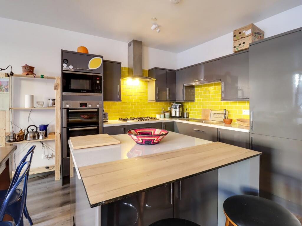 Kitchen-2