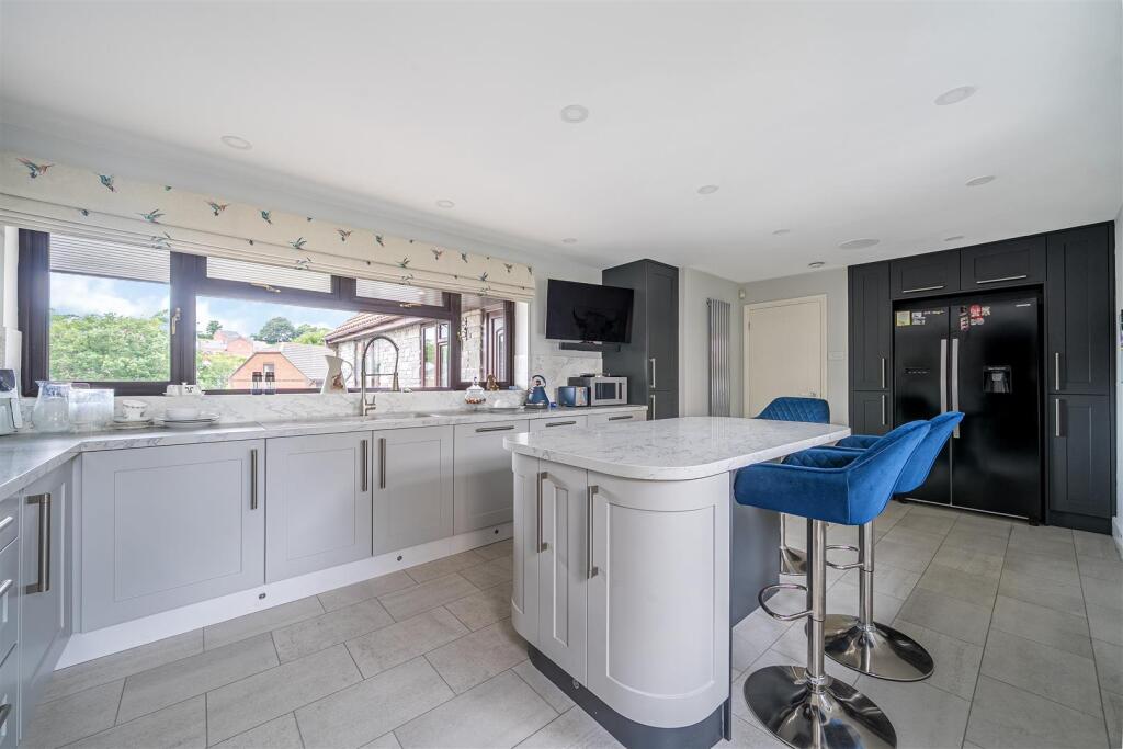 Oaktree Kitchen 25..jpg