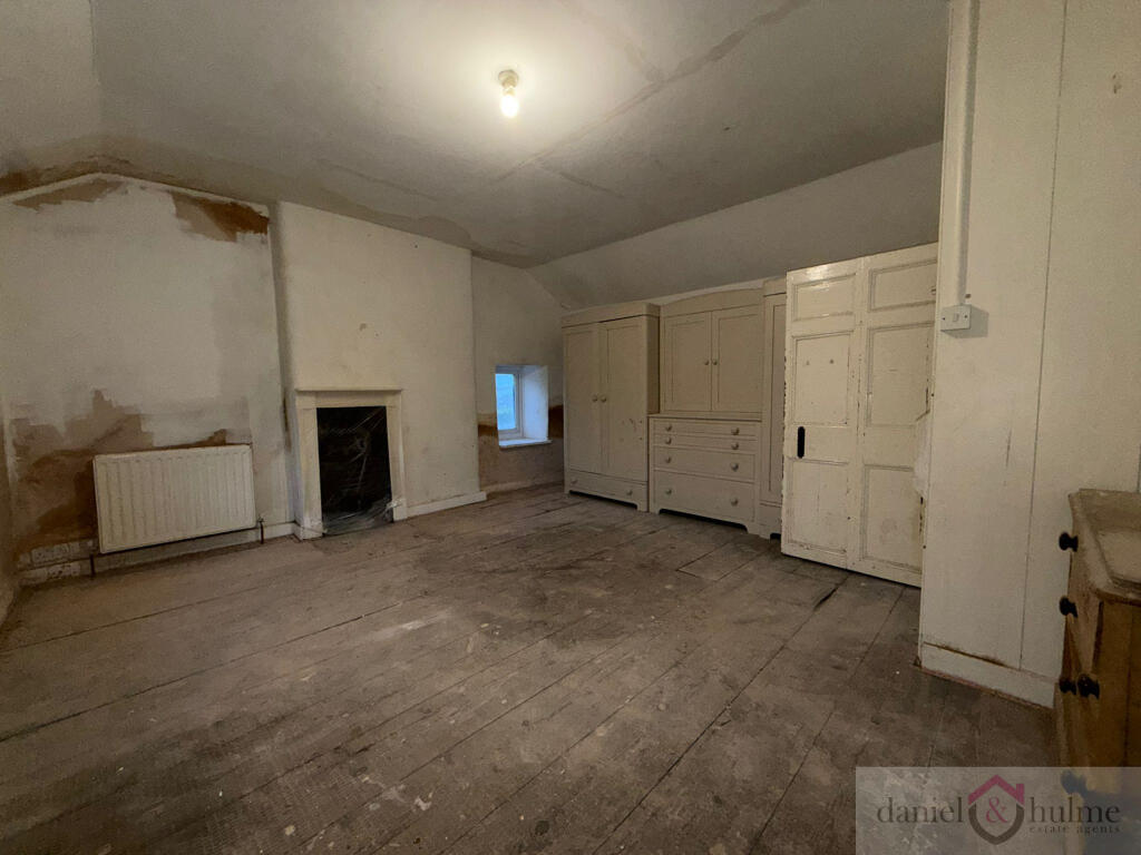 efe94f58-69c5-4ea2-997f-86a5de8df61d