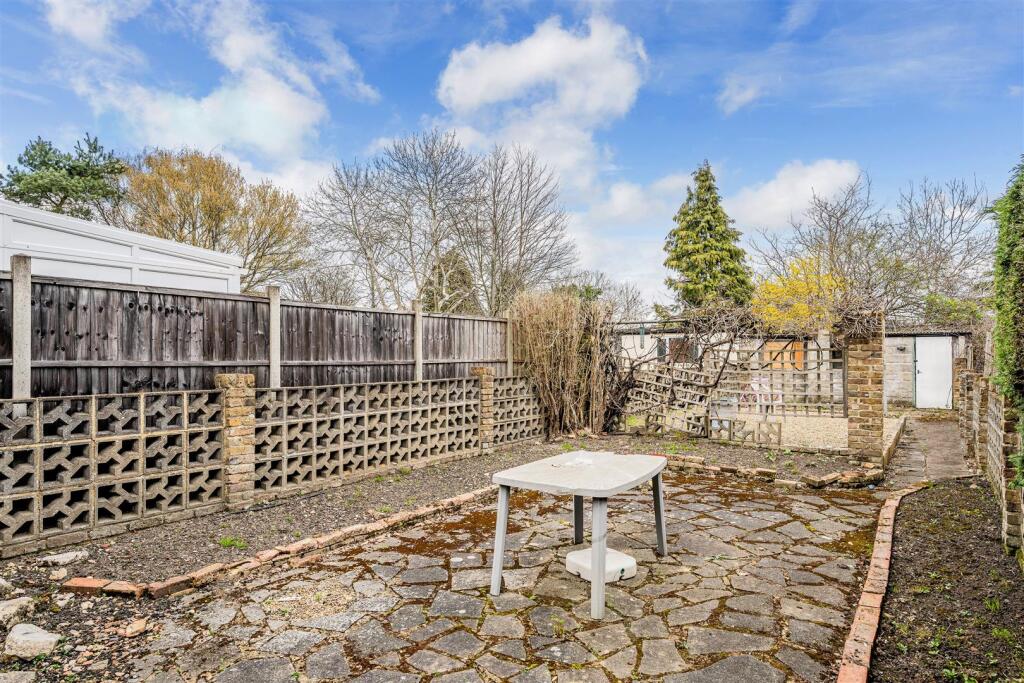 LOWER COURT ROAD (2).jpg