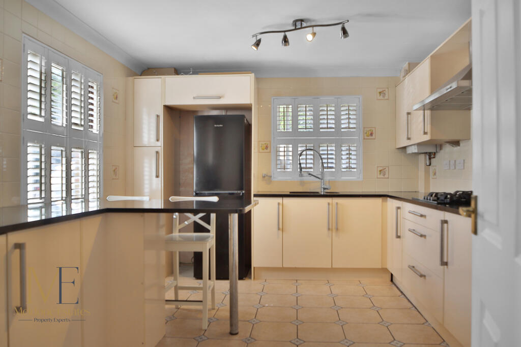Kitchen_2