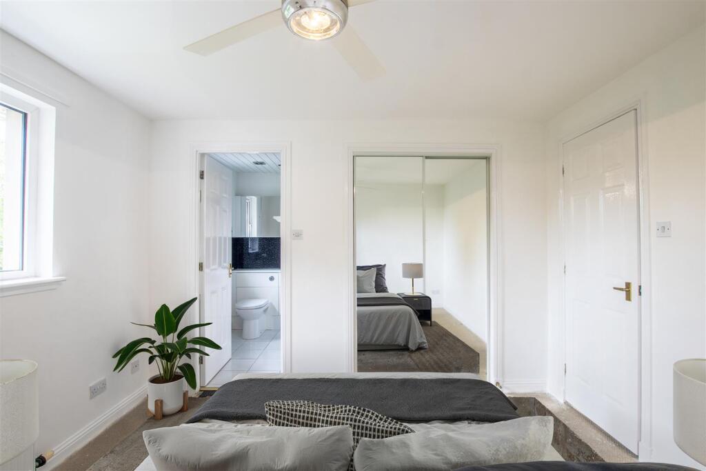 final_composition_f575bfb3-9503-4c26-b4ac-413a3c58