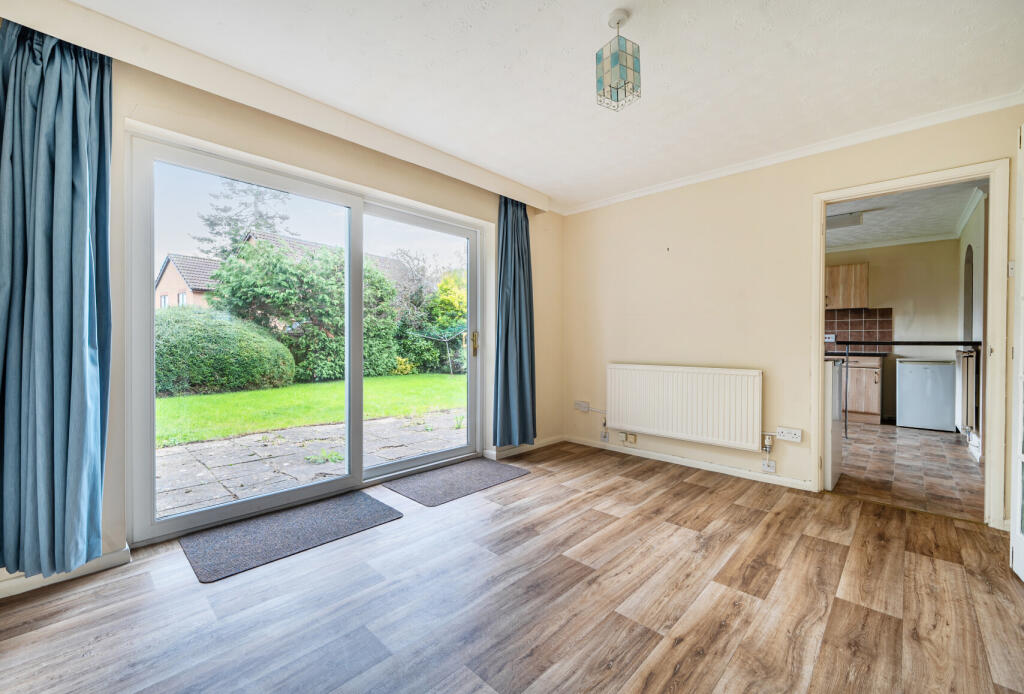 1372890-11-69035d...