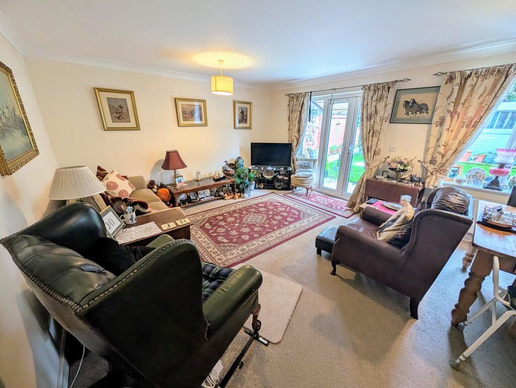 PXL_20251001_1511...