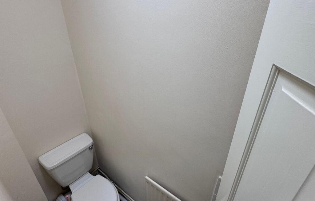 Communal WC 1