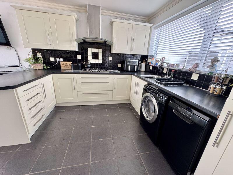 Open Plan Dining Kitchen