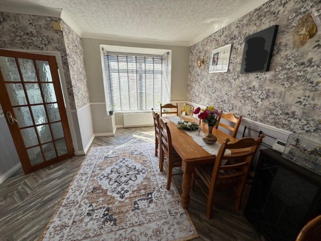 47 Foley Road Dining room 2