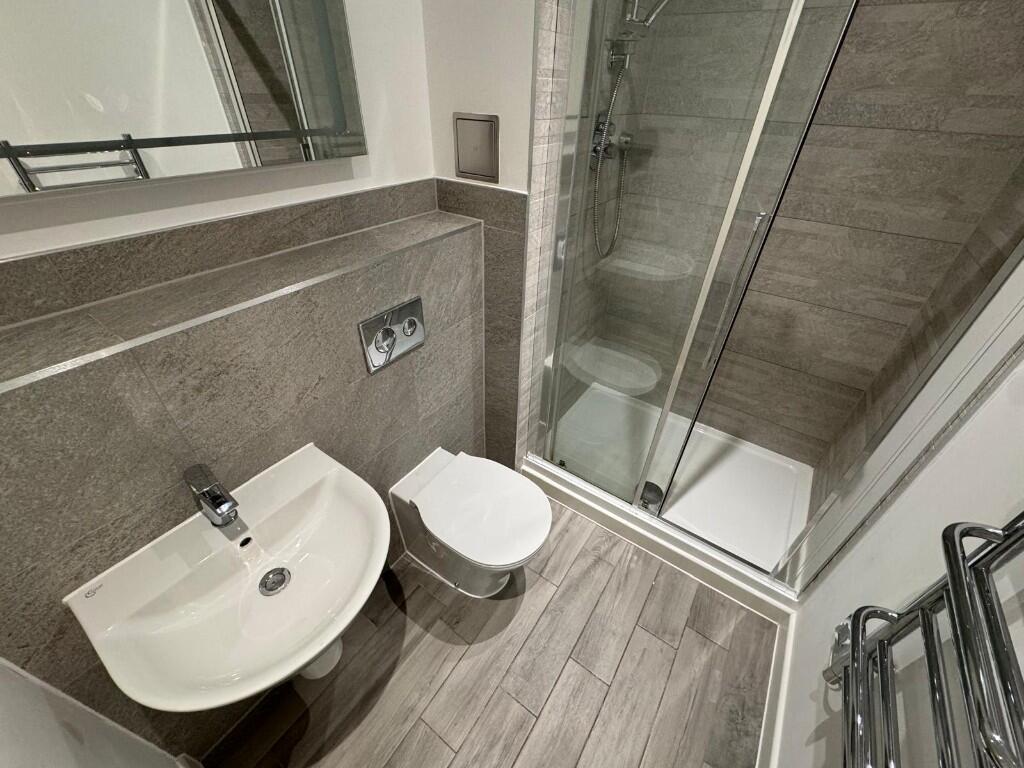 To rent 2 bed in Har