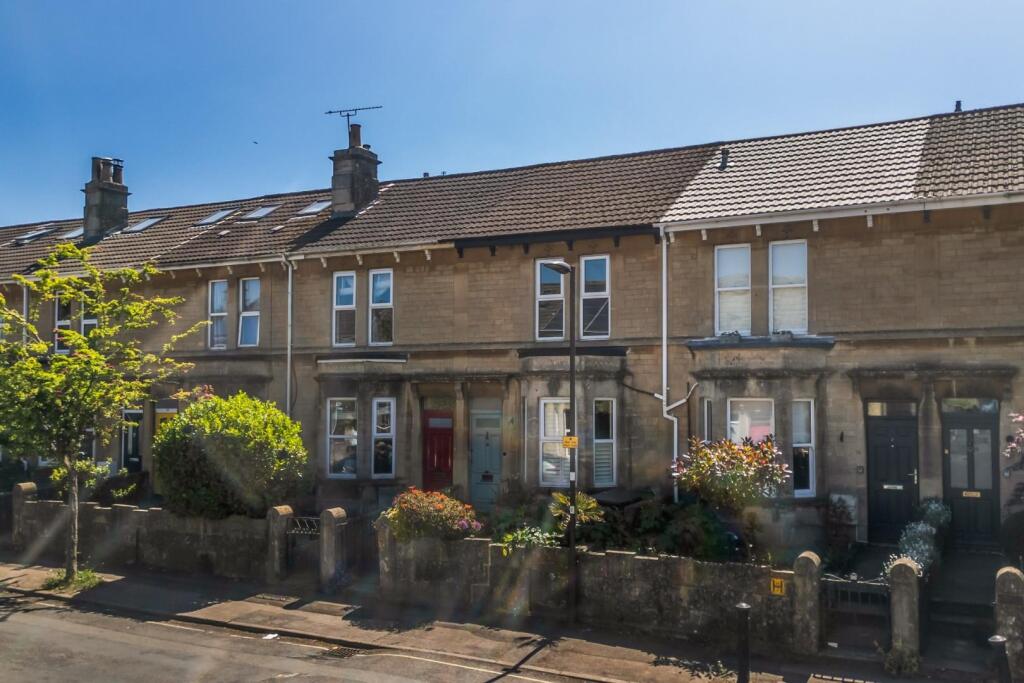 28 Hawthorne Grove-8.jpg