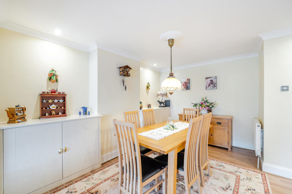 1330420-17-688906...