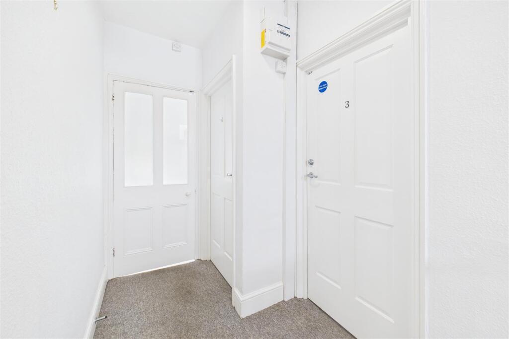 12 Osborne Villas, Kingsdown, Bristol BS2 8BP | Fr