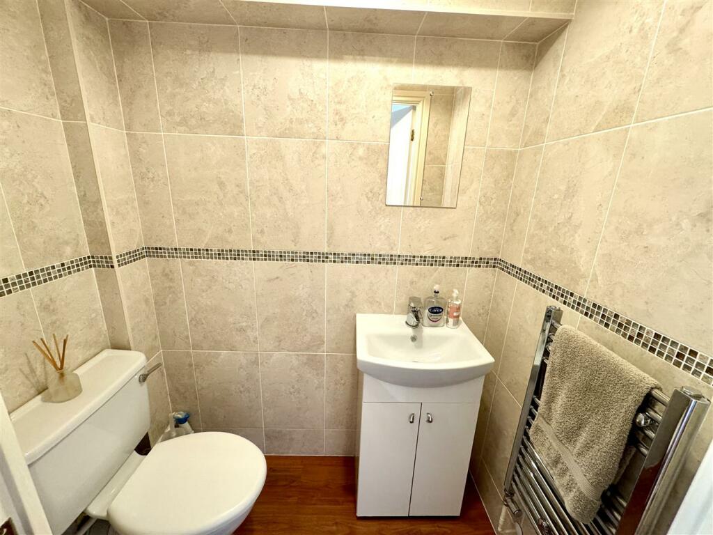 GROUND FLOOR WC