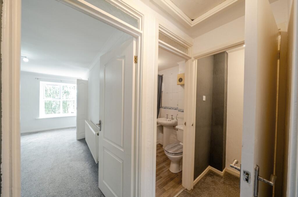 1336506-5-689b665233371