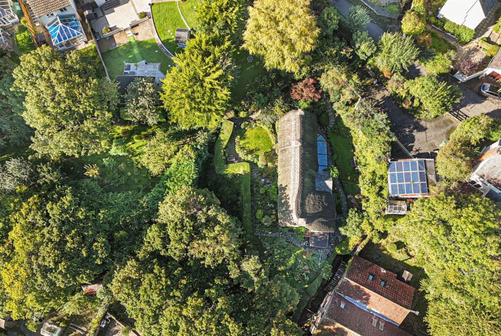 -68d11ab41eef7-1355848-jpg Drone (6).jpg