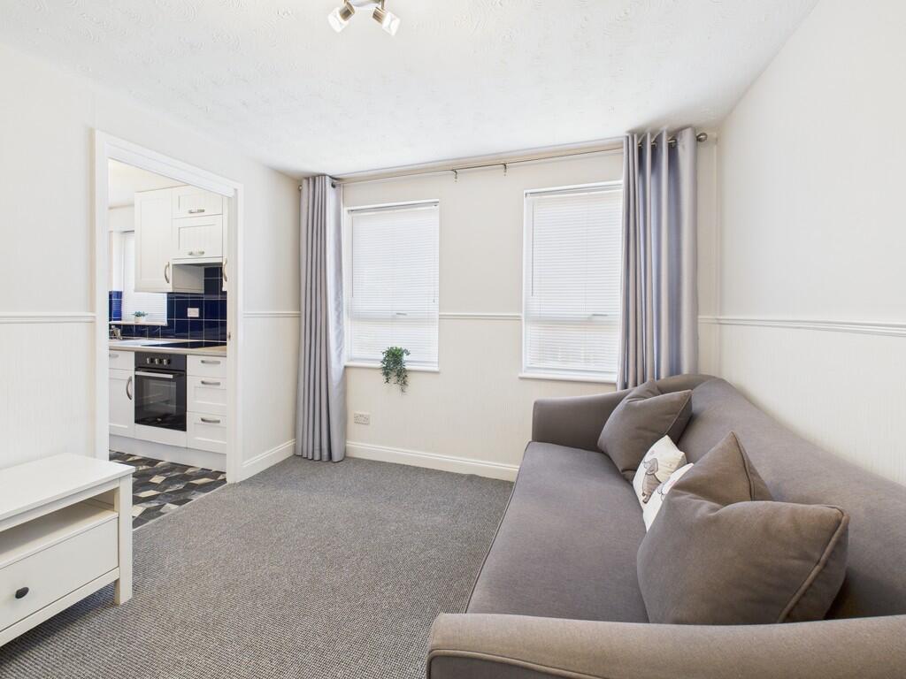 CAM05068G0-PR0050...