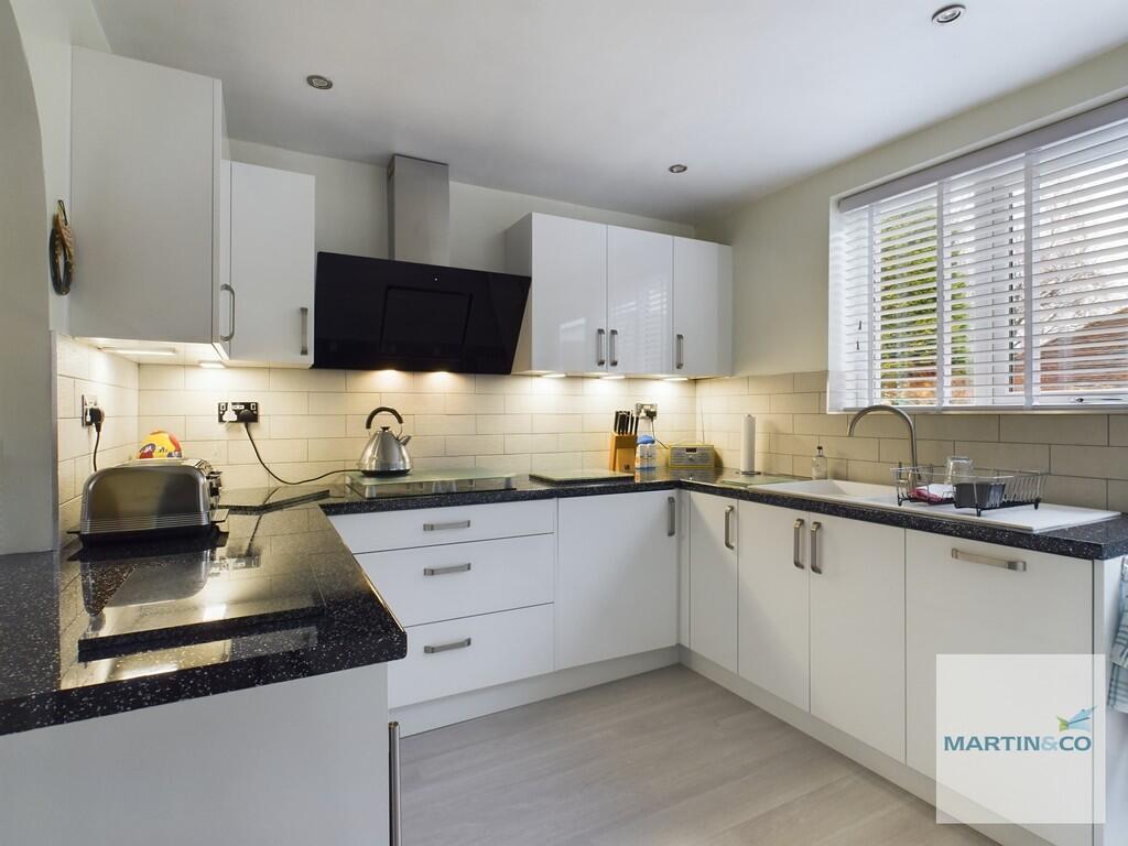 CAM03663G0-PR0107...