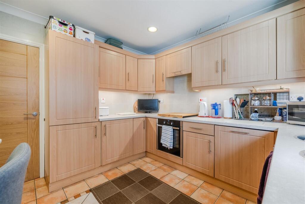 Kitchen-2.jpg