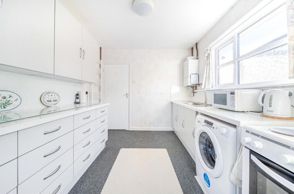 1385268-15-6925b5...