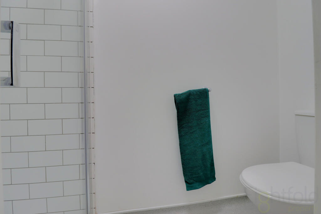 Bedroom 2 Ensuite