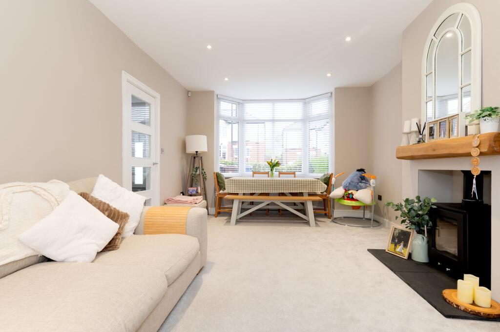 KITCHEN AND LIVING ROOM/DINING ROOM