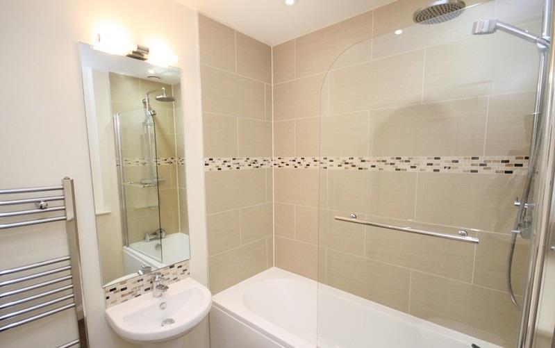 Bathroom_Snapseed.jp