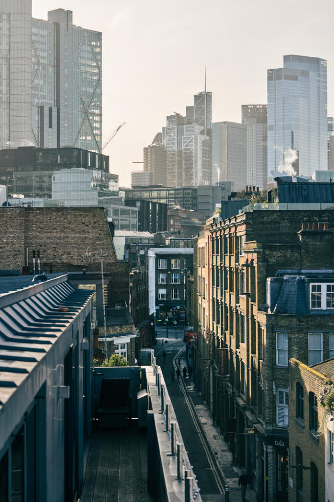 258571 - DGLA1189.jpg