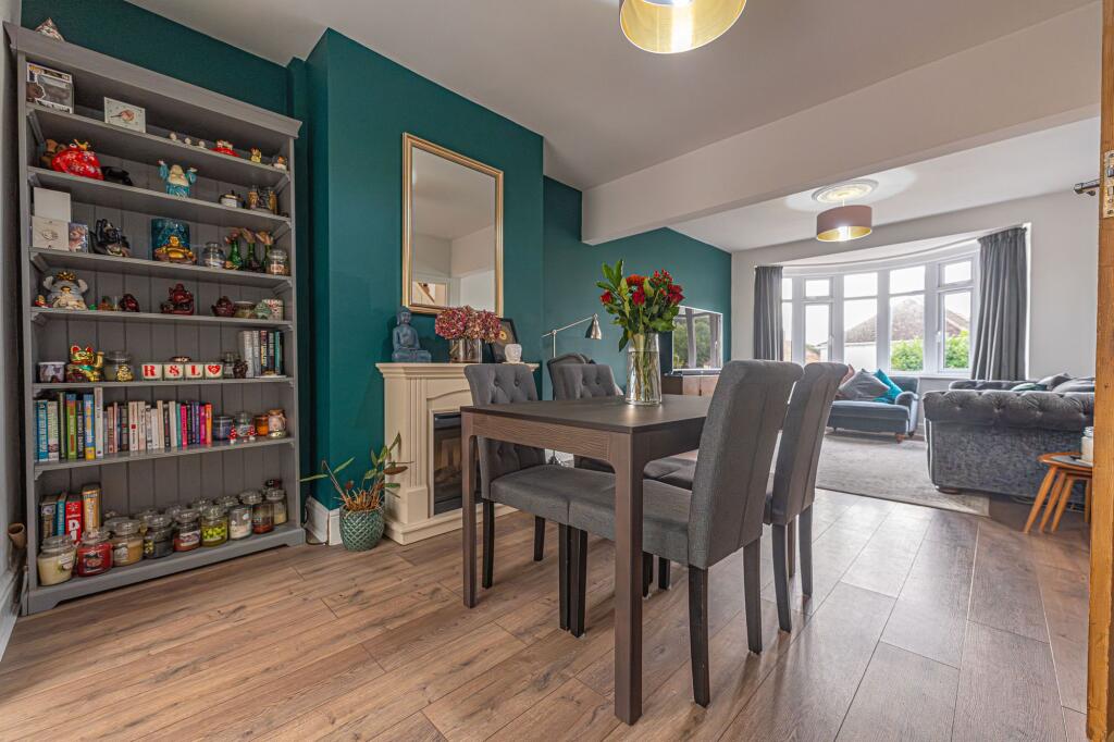 Living Room/Dining Room