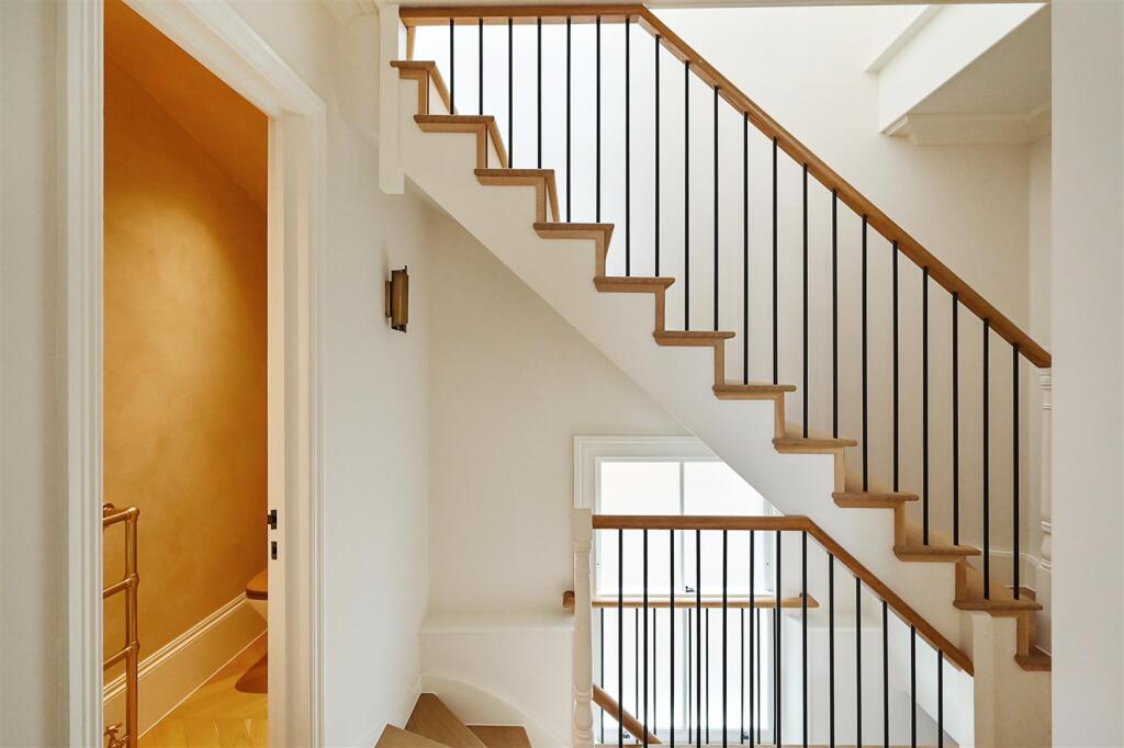 3-11-Ifield-Road (36).JPG