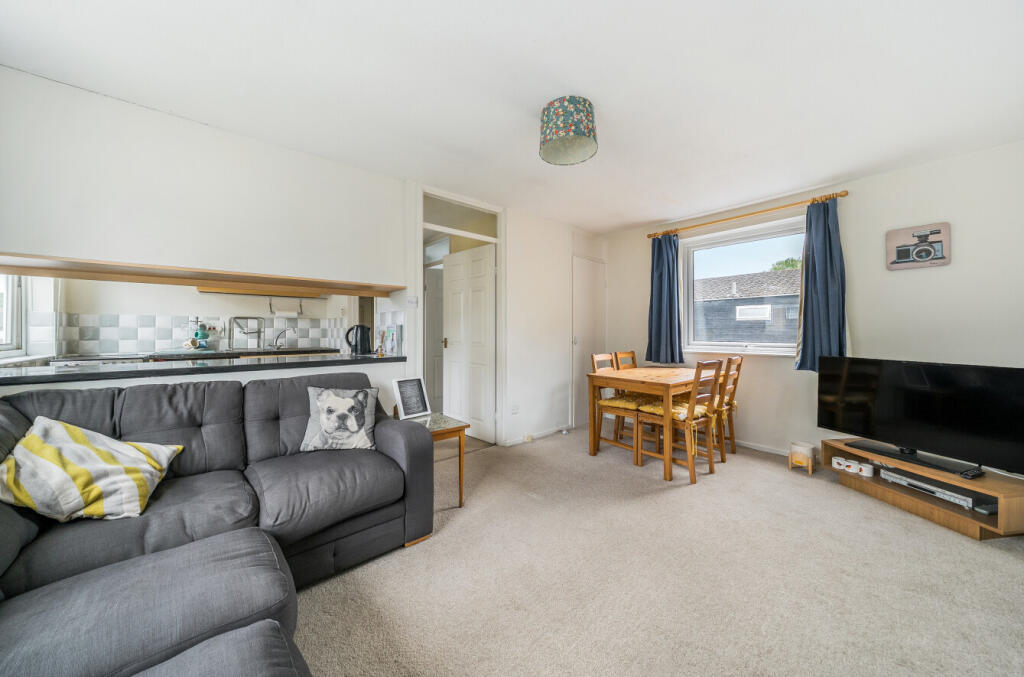 1311633-6-685bcb4...