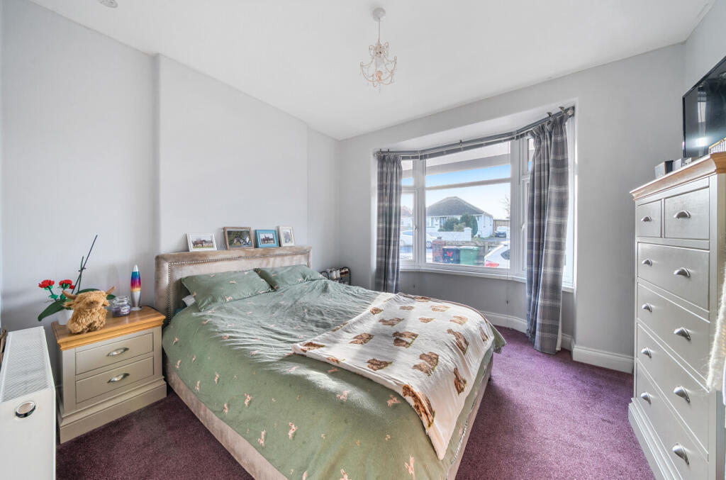 1383028-7-691ef7a...