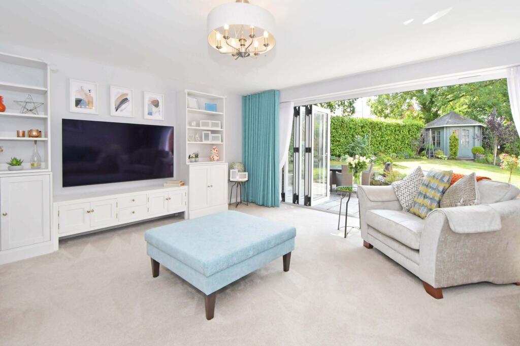 Sitting room into garden