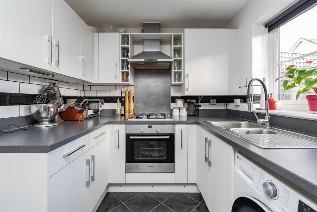 21 Choir Close-HR11.jpg