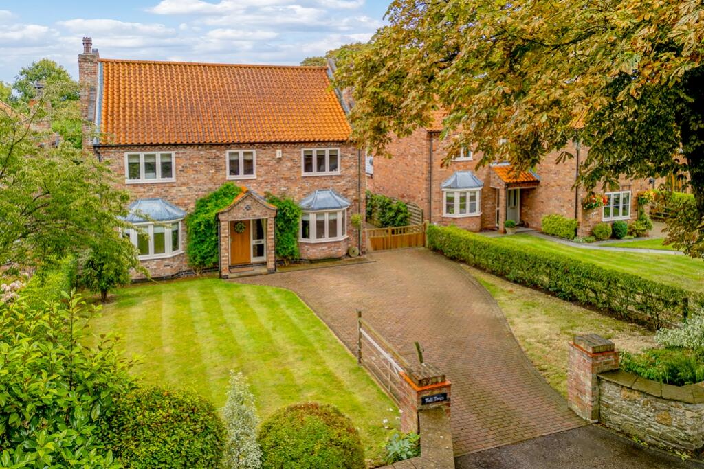 Tall Trees (Spridlington)-1