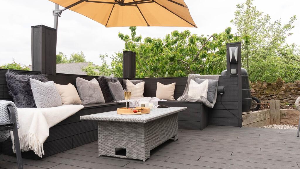 Garden terrace perfect for entertaining