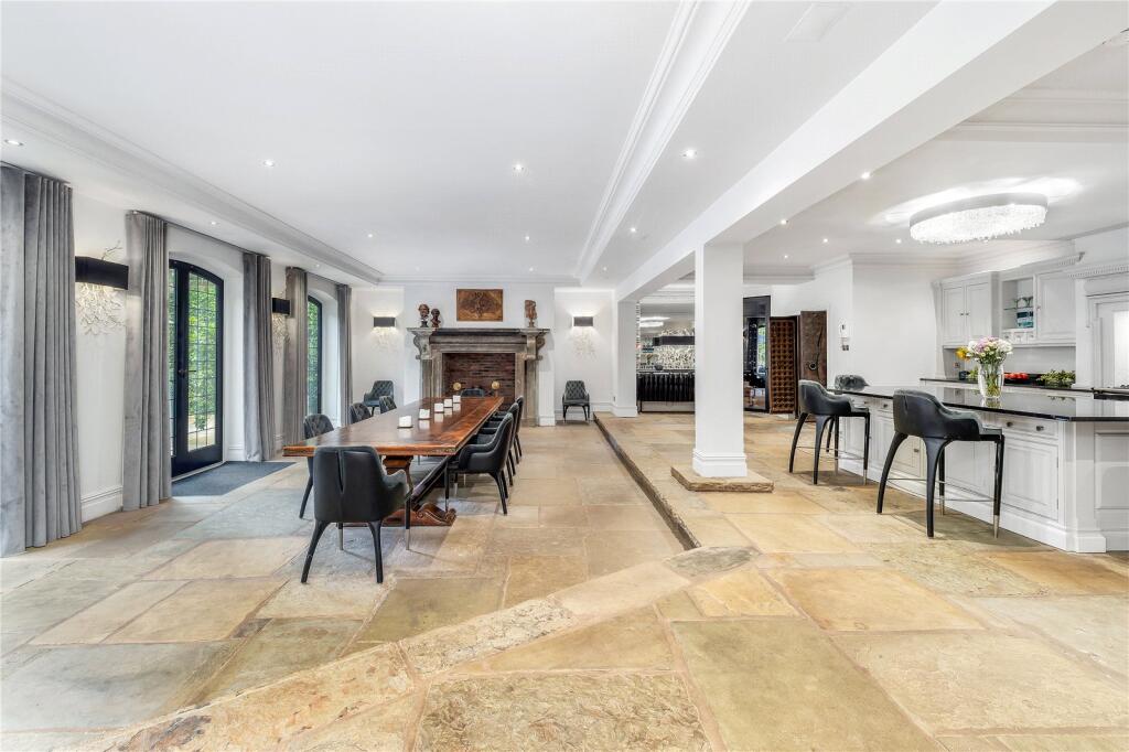 Kitchen/Morning Room