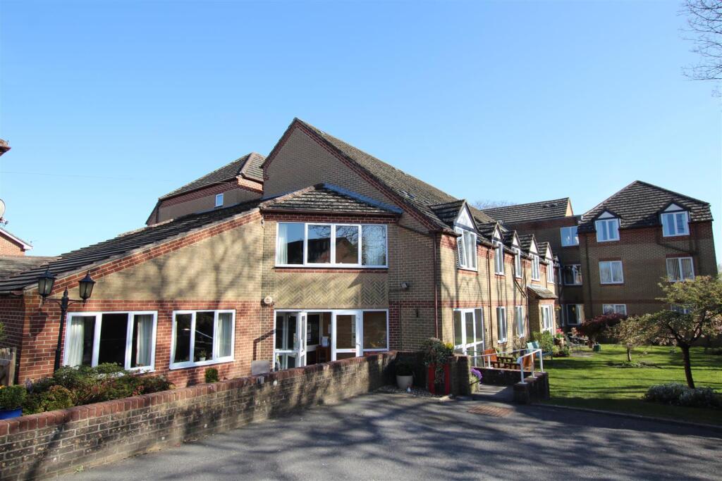 Mill Ct - Front.jpg