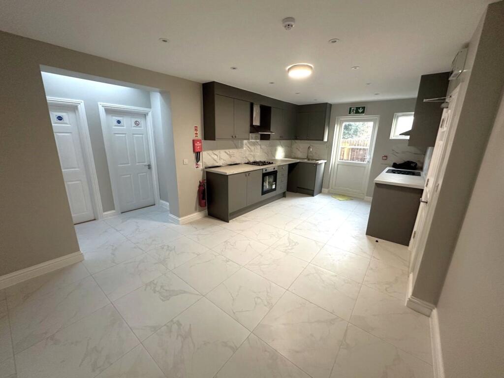 Communal Kitchen
