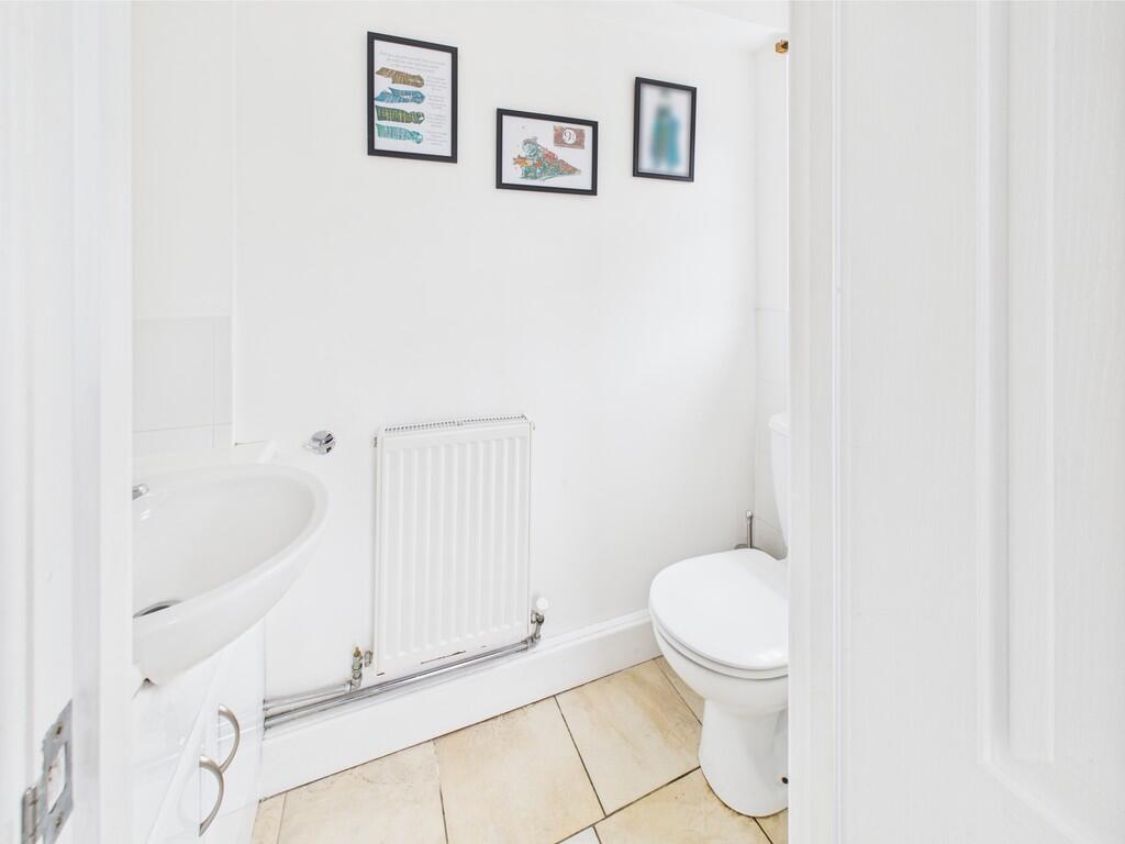 CAM05068G0-PR0031...