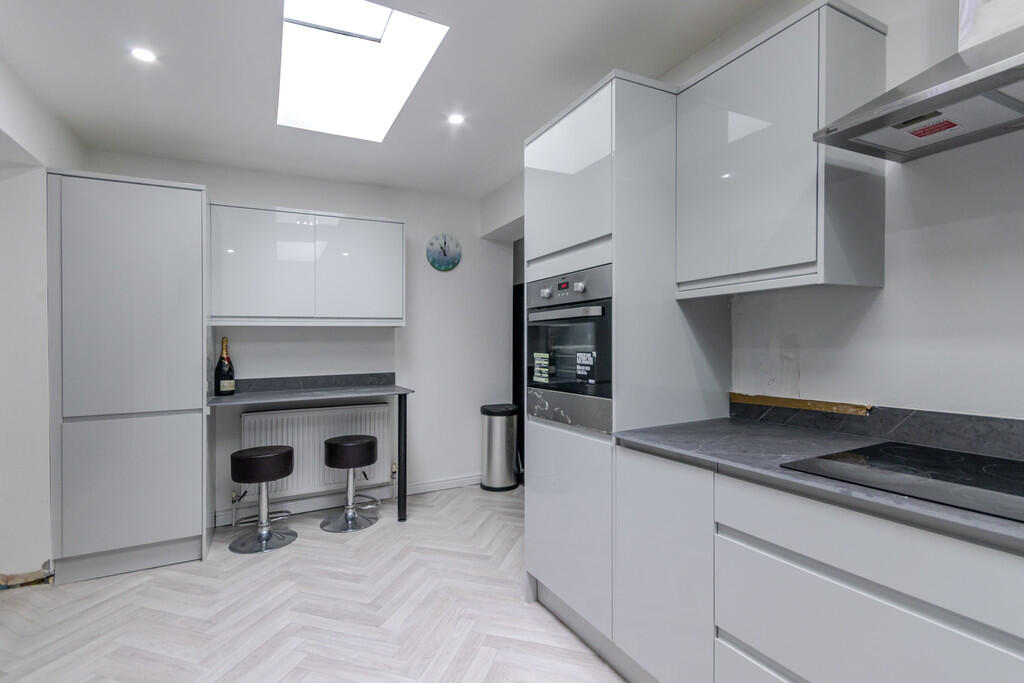 Kitchen 3