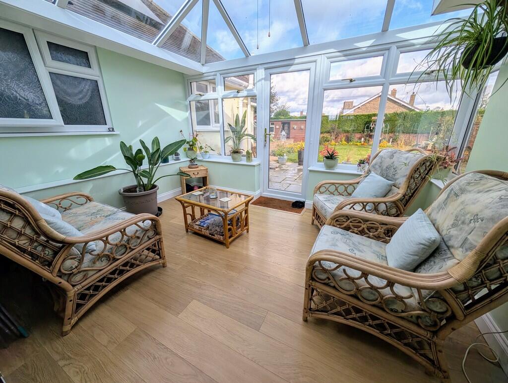 PXL_20251027_1154...