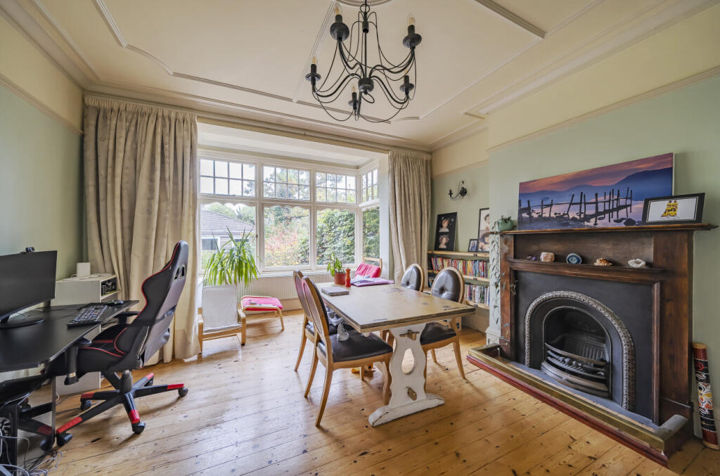 1364094-10-68e6a0...