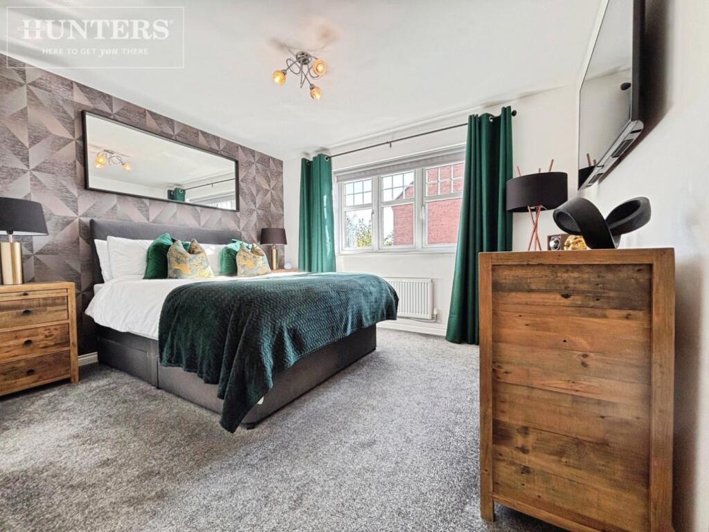 pbox-bedroom-343377.jpg